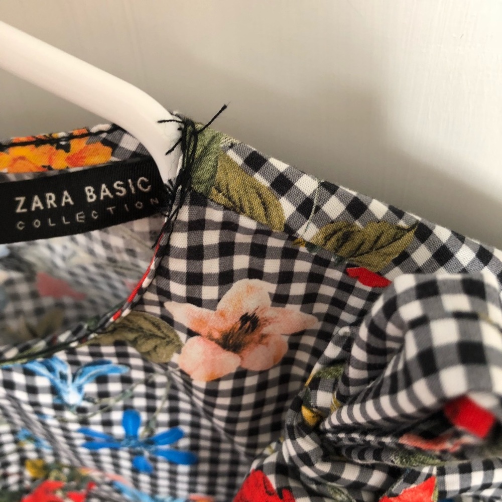 Zara Gingham Floral Ruffle Top - Picture 10 of 11
